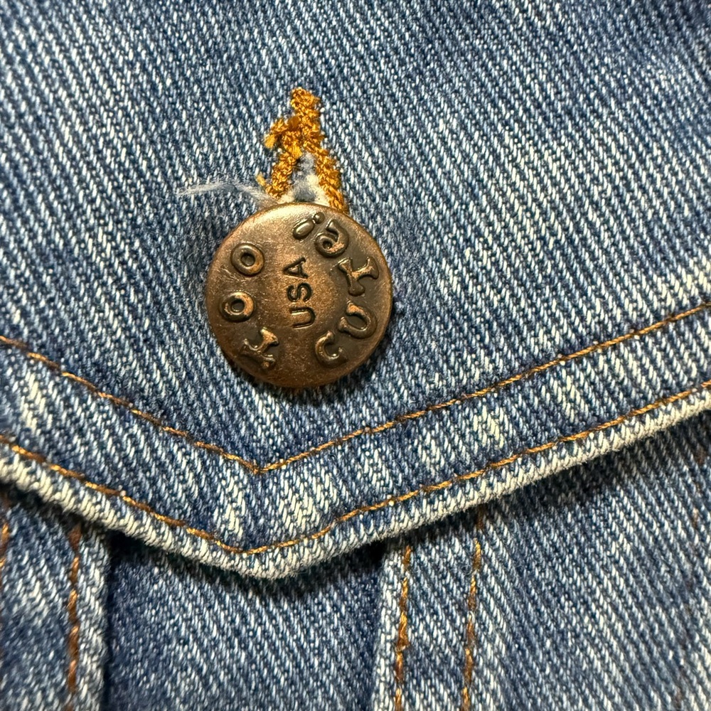 Vintage Snoopy and Woodstock Denim Jacket - Picture 7 of 10
